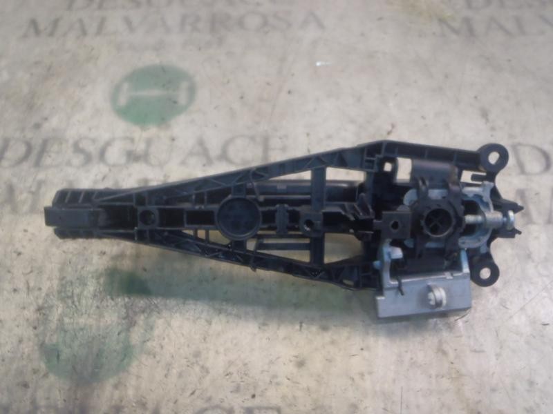 Recambio de maneta exterior trasera izquierda para opel insignia berlina sport 4x4 referencia OEM IAM 92233089  