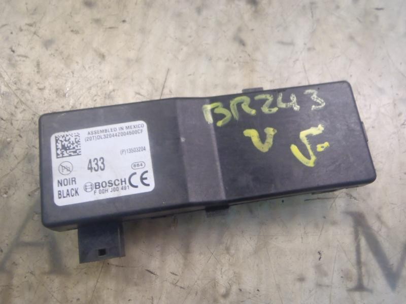 Recambio de modulo electronico para opel insignia berlina sport 4x4 referencia OEM IAM 13503204 13503204 F00HJ00491