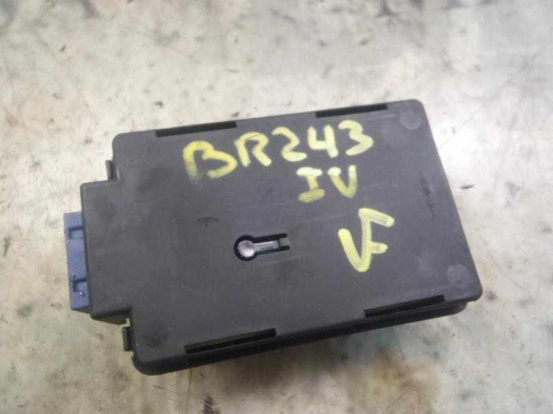 Recambio de modulo electronico para opel insignia berlina sport 4x4 referencia OEM IAM 20794887 20794887 