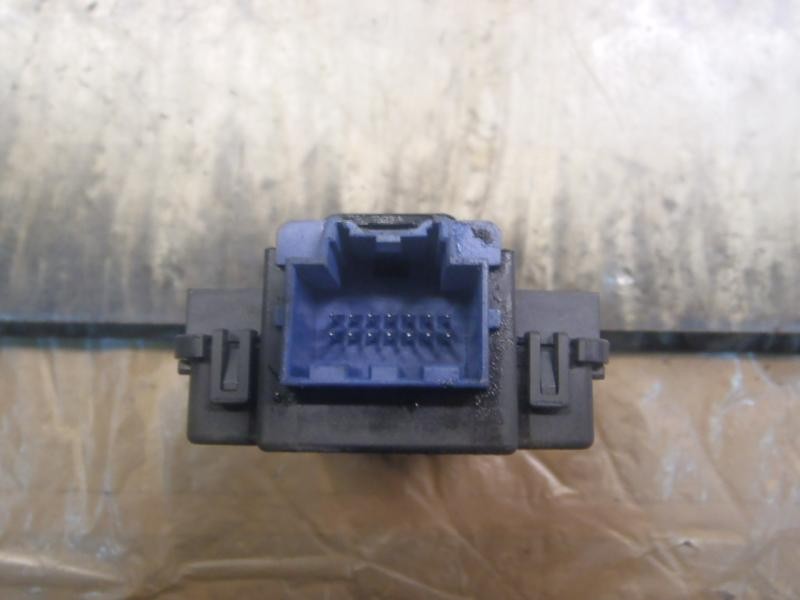 Recambio de modulo electronico para opel insignia berlina sport 4x4 referencia OEM IAM 20794887 20794887 