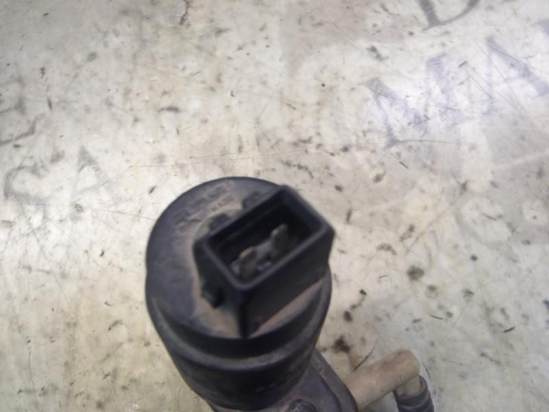 Recambio de bomba limpia para opel zafira b cosmo referencia OEM IAM   