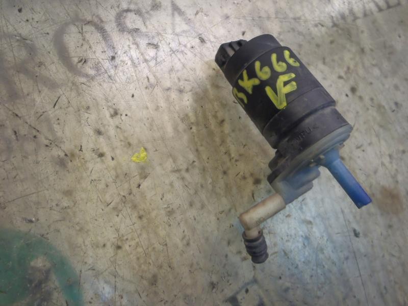 Recambio de bomba limpia para opel zafira b cosmo referencia OEM IAM   