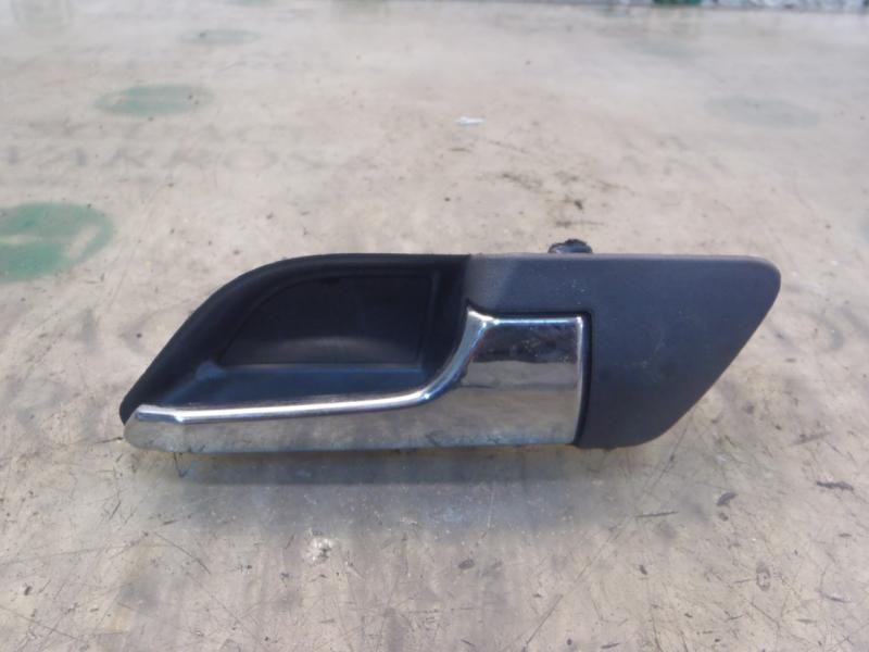 Recambio de maneta interior trasera derecha para opel zafira b cosmo referencia OEM IAM   