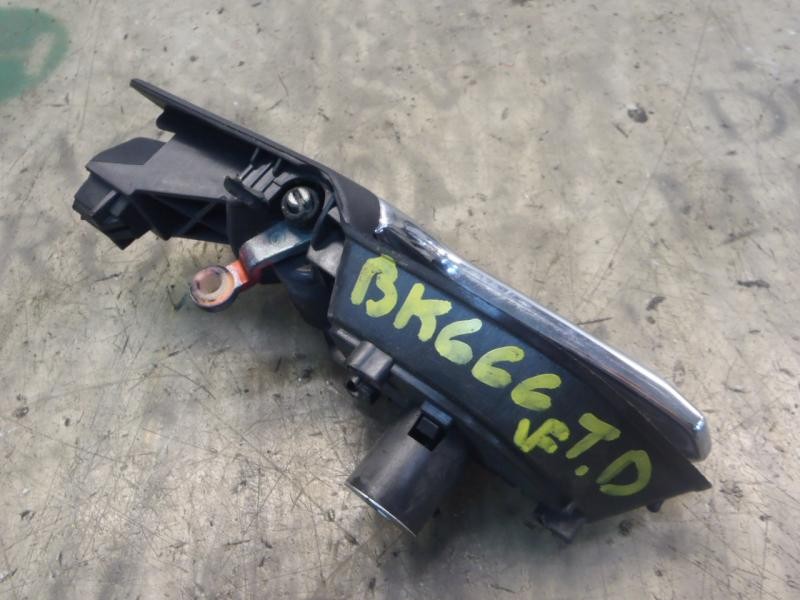 Recambio de maneta interior trasera derecha para opel zafira b cosmo referencia OEM IAM   