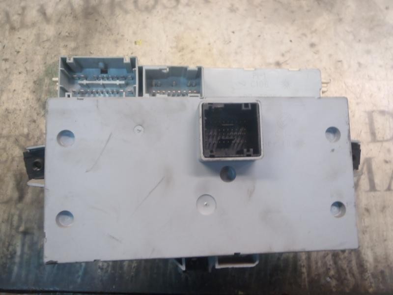 Recambio de caja reles / fusibles para fiat stilo (192) 1.6 16v referencia OEM IAM   