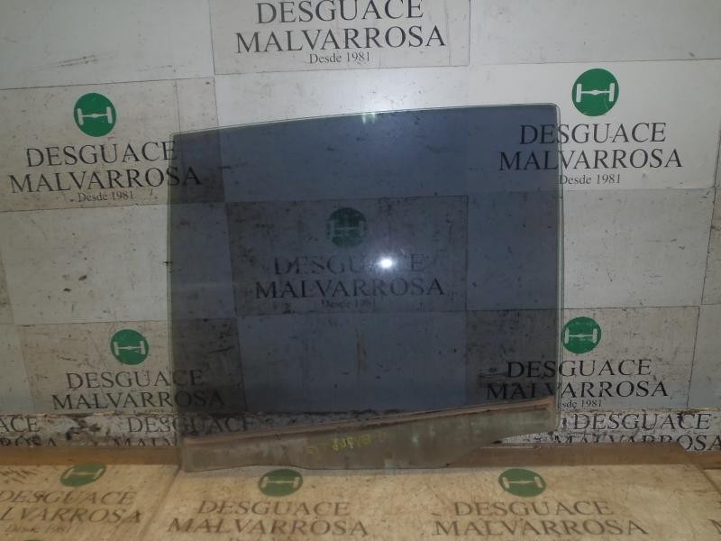 Recambio de cristal puerta trasero izquierdo para kia carens (un) emotion referencia OEM IAM 834111D000  