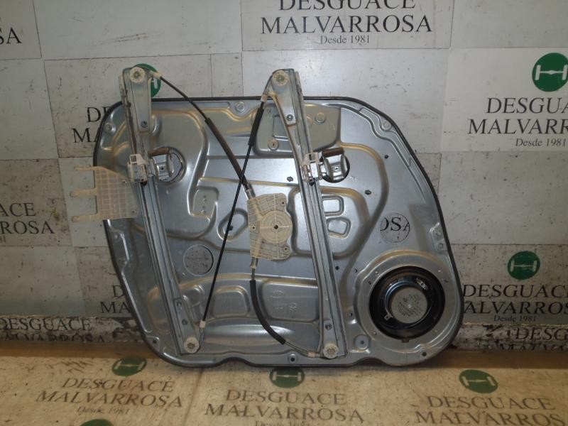 Recambio de elevalunas delantero derecho para kia carens (un) emotion referencia OEM IAM 824021D010  