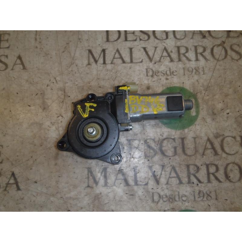 Recambio de motor elevalunas delantero derecho para kia carens (un) emotion referencia OEM IAM 824601D000  