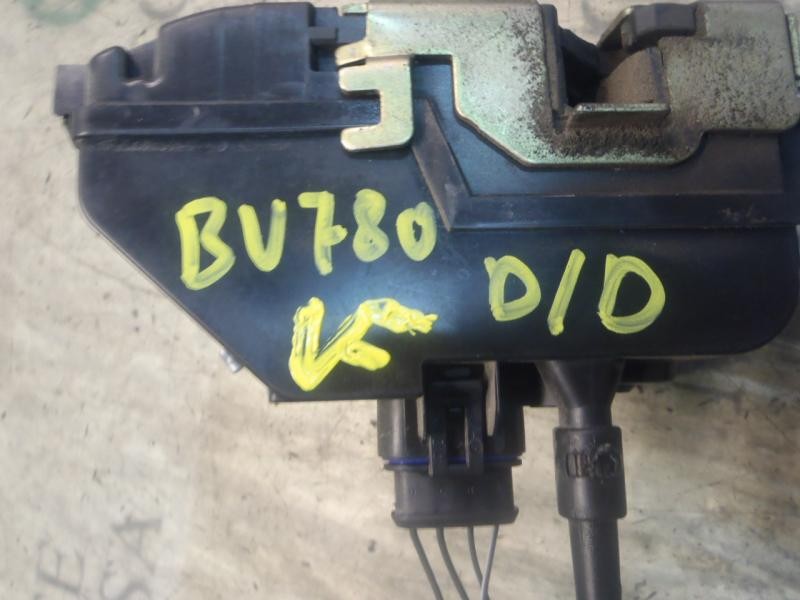 Recambio de cerradura puerta delantera derecha para renault megane ii berlina 3p confort dynamique referencia OEM IAM   