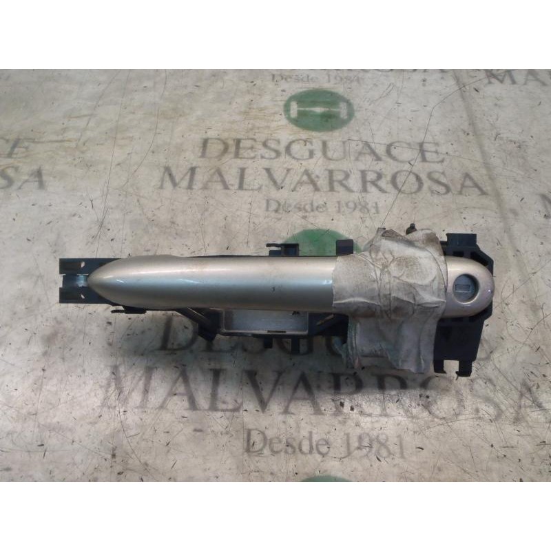 Recambio de maneta exterior delantera izquierda para renault scenic ii confort expression referencia OEM IAM   