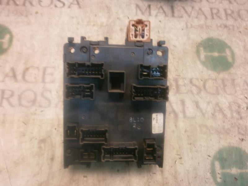 Recambio de caja reles / fusibles para nissan patrol gr (y61) gr s referencia OEM IAM   