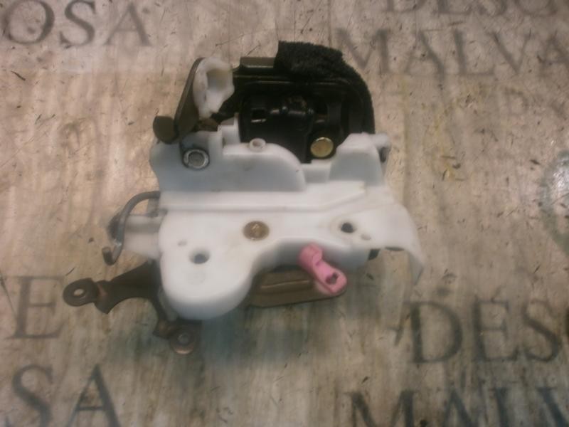 Recambio de cerradura puerta trasera derecha para nissan patrol gr (y61) gr s referencia OEM IAM   