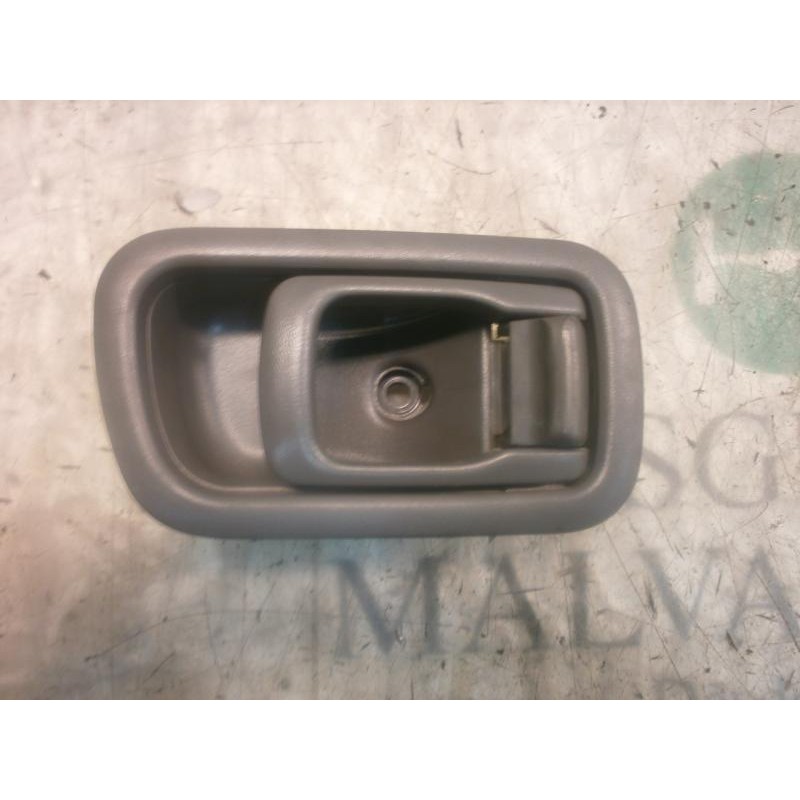 Recambio de maneta interior delantera derecha para nissan patrol gr (y61) gr s referencia OEM IAM   