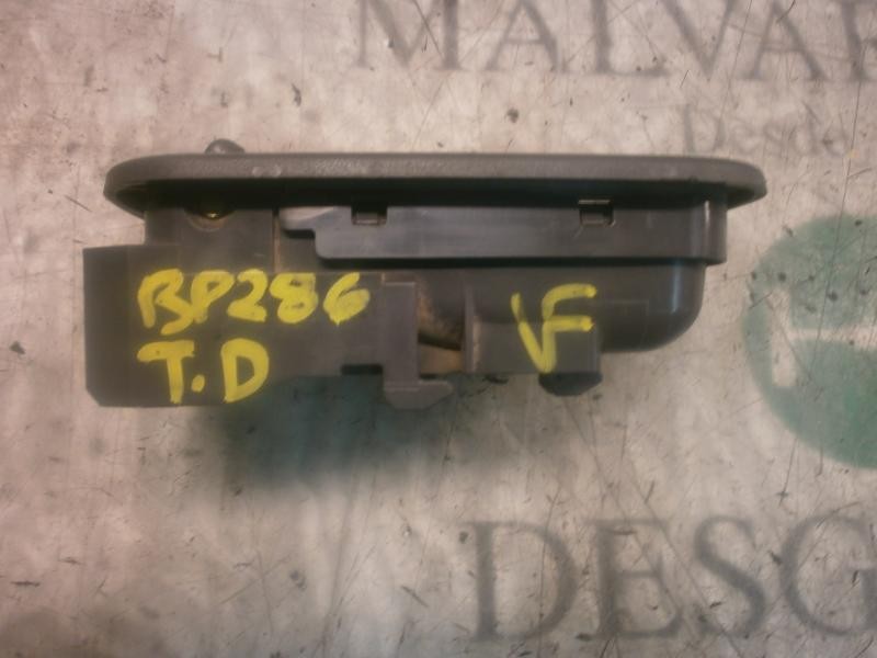 Recambio de maneta interior trasera derecha para nissan patrol gr (y61) gr s referencia OEM IAM   