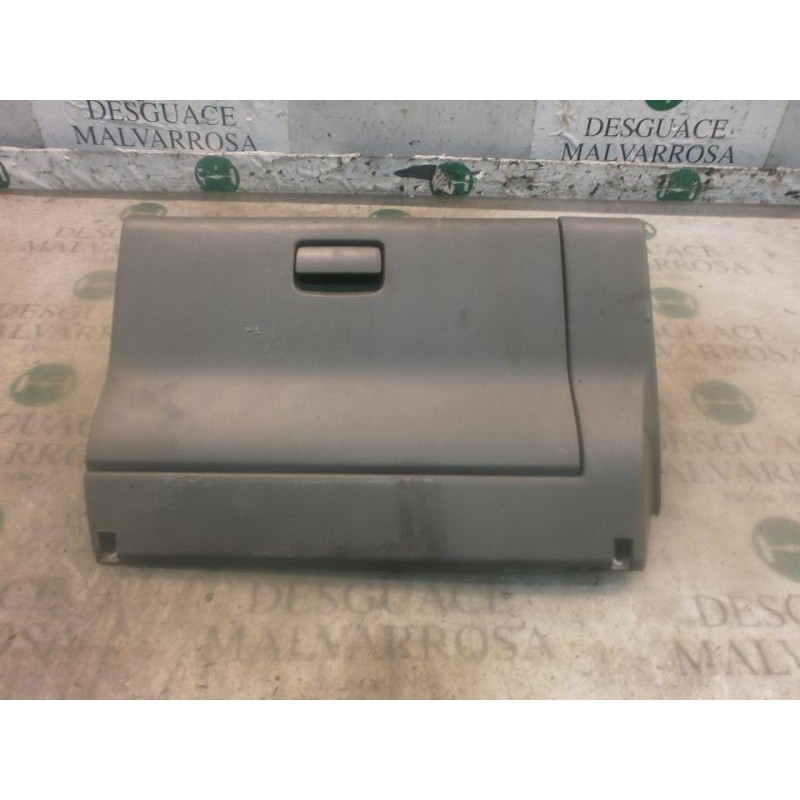 Recambio de guantera para nissan patrol gr (y61) gr s referencia OEM IAM   