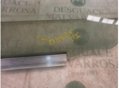 Recambio de cristal puerta trasero izquierdo para opel zafira b enjoy referencia OEM IAM    2