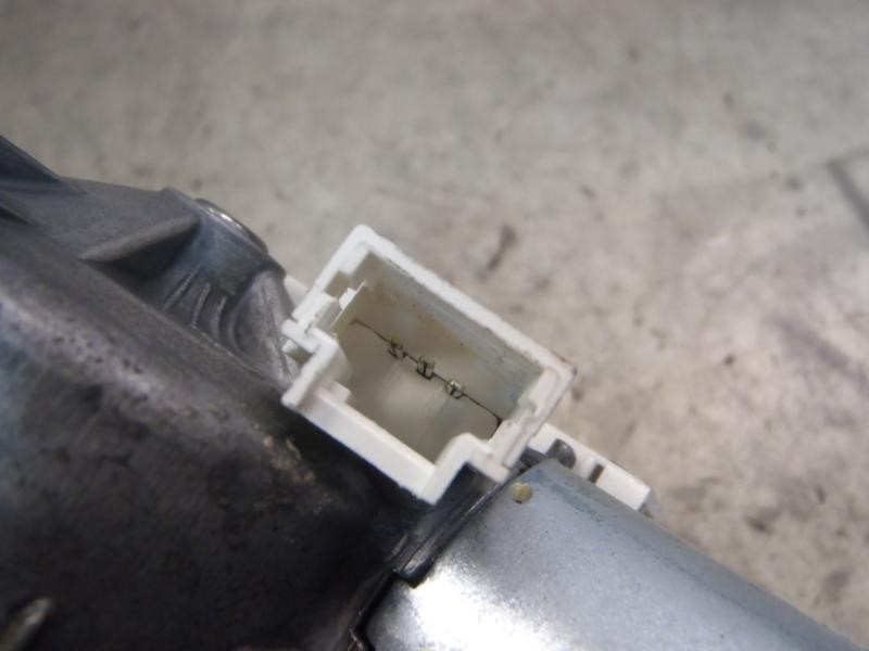 Recambio de motor limpia trasero para renault scenic ii 1.9 dci diesel referencia OEM IAM   