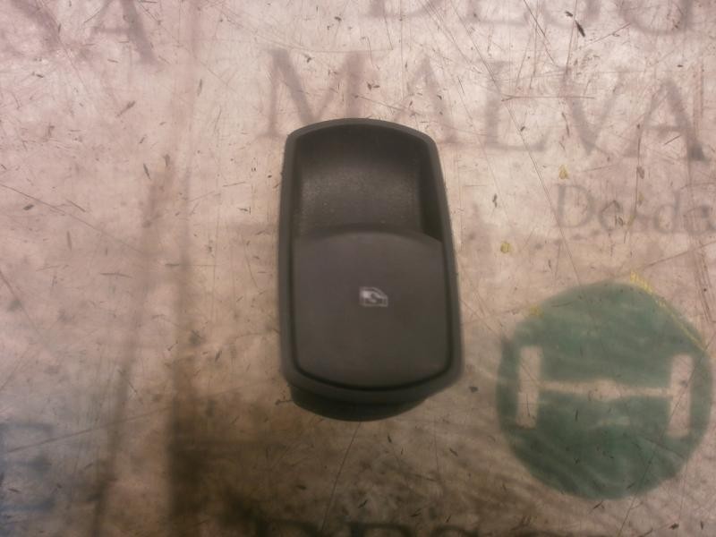 Recambio de mando elevalunas delantero derecho para opel corsa d enjoy referencia OEM IAM   