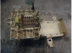 Recambio de caja reles / fusibles para lexus is200 (gxe10) 2.0 referencia OEM IAM 8273153020   2