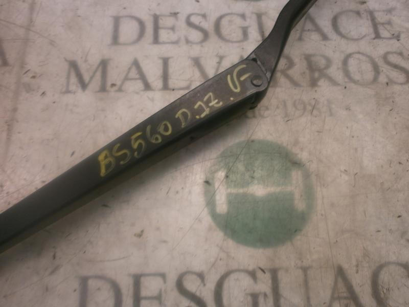 Recambio de brazo limpia delantero izquierdo para nissan almera tino (v10m) topic referencia OEM IAM   