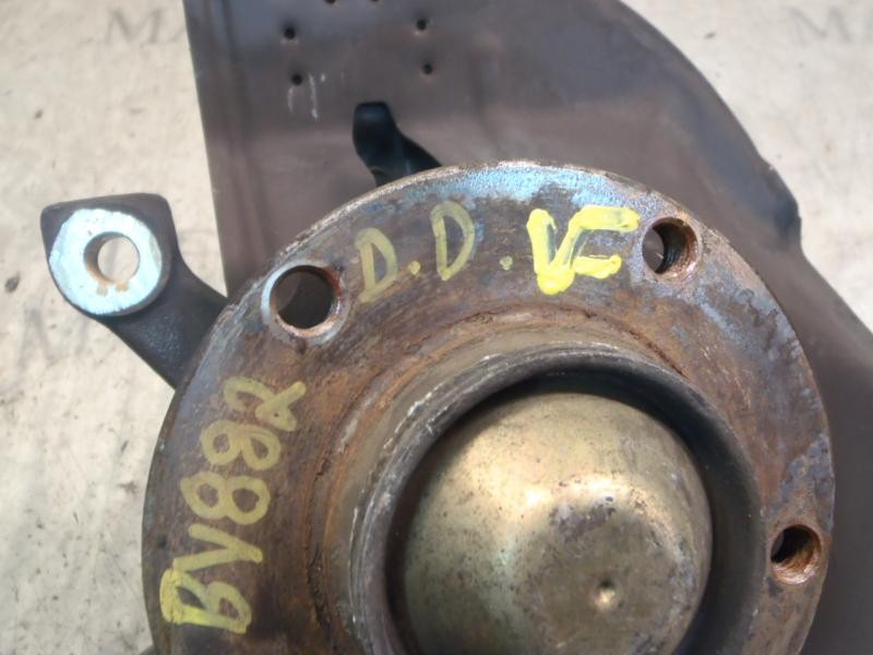 Recambio de mangueta delantera derecha para bmw serie 3 berlina (e46) 318i referencia OEM IAM 31211096430  