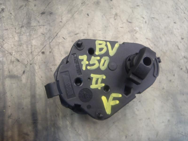 Recambio de motor electrico para bmw serie 3 compact (e46) 316ti referencia OEM IAM 64116934821 6912521 