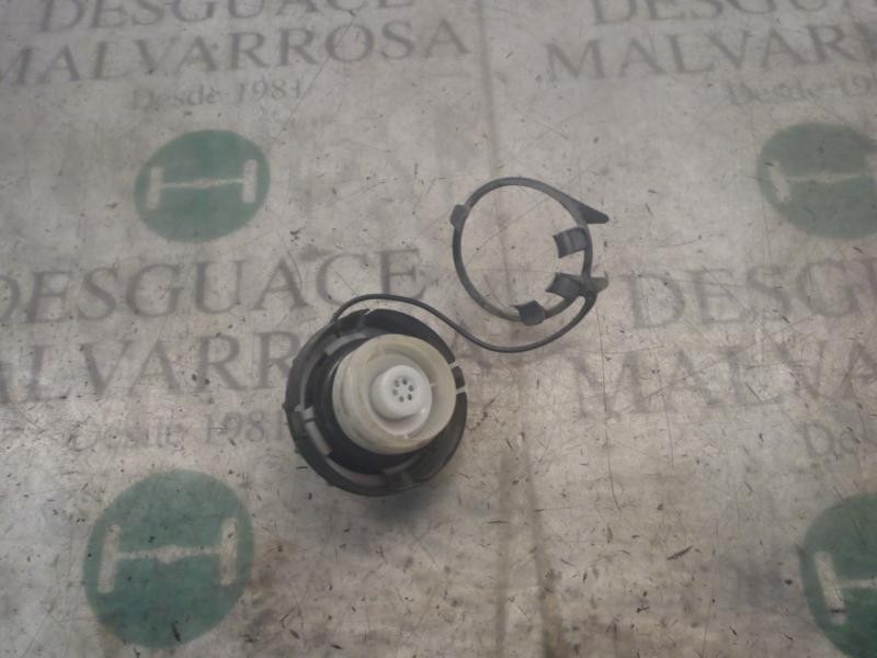 Recambio de tapa combustible para mazda 6 berlina (gg) 1.8 active (4-ptas.) referencia OEM IAM GJ6E42250  