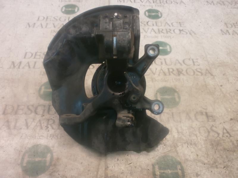 Recambio de mangueta delantera derecha para bmw serie 3 berlina (e46) 320d referencia OEM IAM 31211096430  