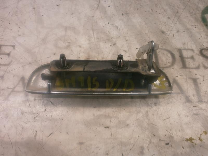 Recambio de maneta exterior delantera derecha para nissan cabstar 3.0 td referencia OEM IAM   