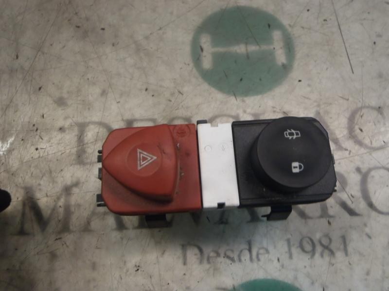 Recambio de warning para renault scenic ii 1.9 dci diesel referencia OEM IAM   