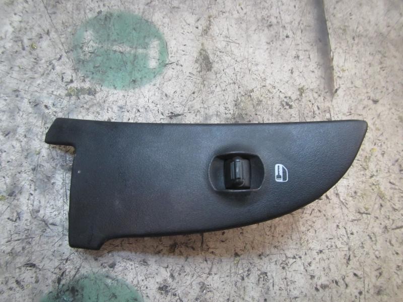 Recambio de mando elevalunas delantero derecho para chrysler jeep cherokee (kj) 2.4 cat referencia OEM IAM   