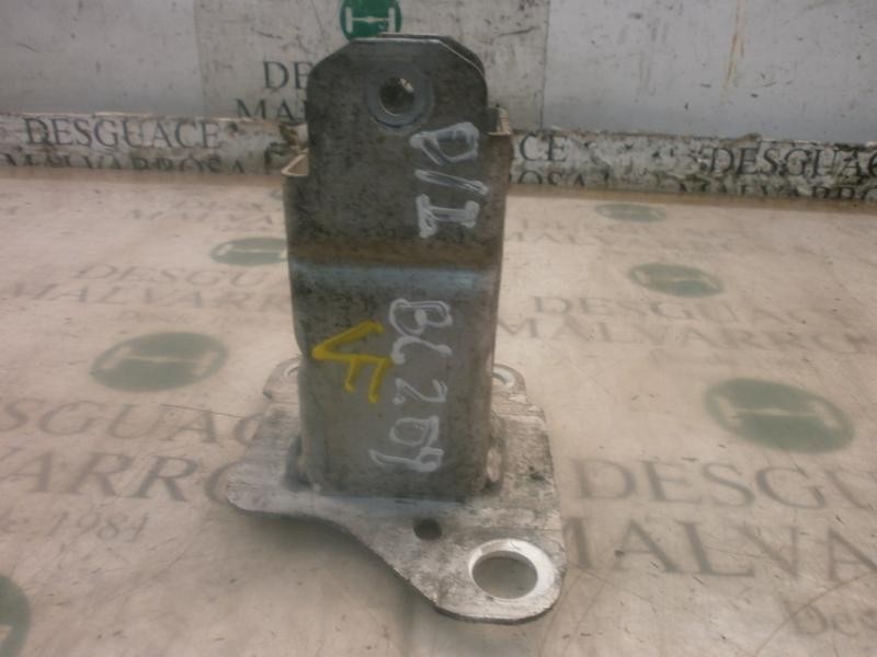 Recambio de punta chasis delantera para renault megane ii berlina 5p confort dynamique referencia OEM IAM   