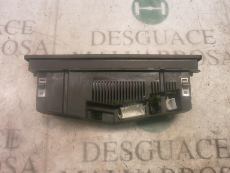 Recambio de mando climatizador para bmw serie 3 berlina (e46) 320d referencia OEM IAM 64116956319 6902440 5HB00773811
