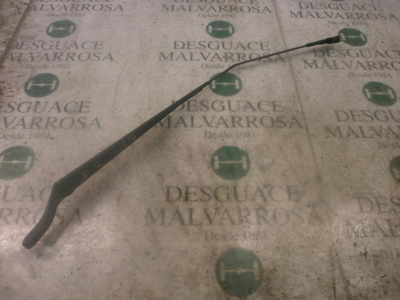 Recambio de brazo limpia delantero derecho para peugeot 207 xs referencia OEM IAM   