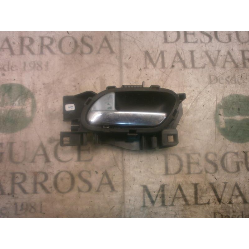 Recambio de maneta interior delantera izquierda para peugeot 207 xs referencia OEM IAM   