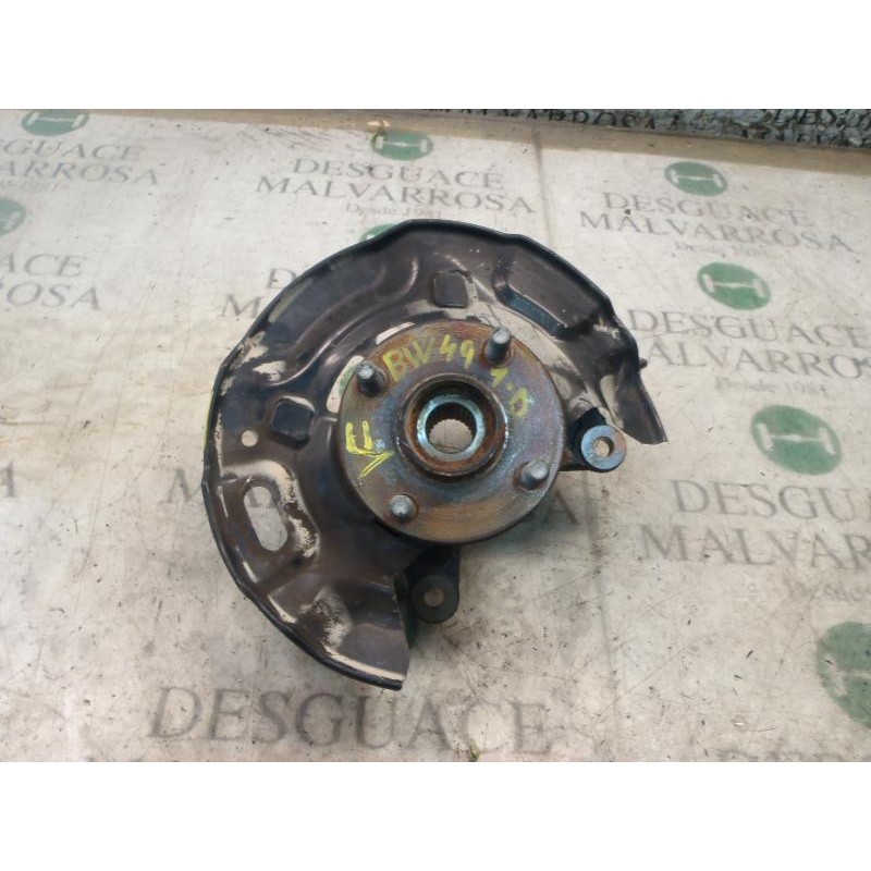 Recambio de mangueta delantera derecha para toyota iq 2 referencia OEM IAM 43211  