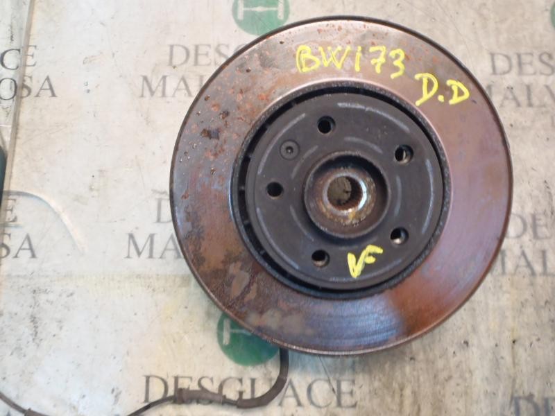 Recambio de mangueta delantera derecha para opel vivaro combi 2.7t corto referencia OEM IAM   