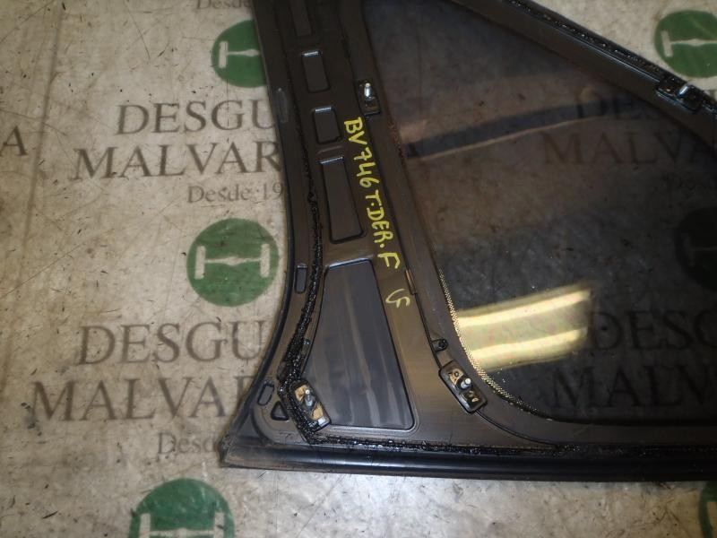 Recambio de cristal puerta trasero derecho para kia carens (un) emotion referencia OEM IAM 878201D000  