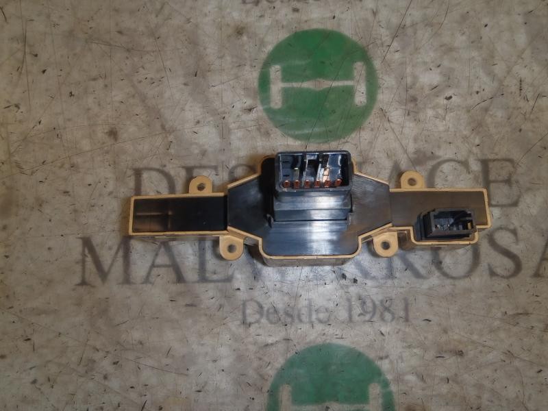 Recambio de warning para kia carens (un) emotion referencia OEM IAM 937901D100WK 937901D0002 