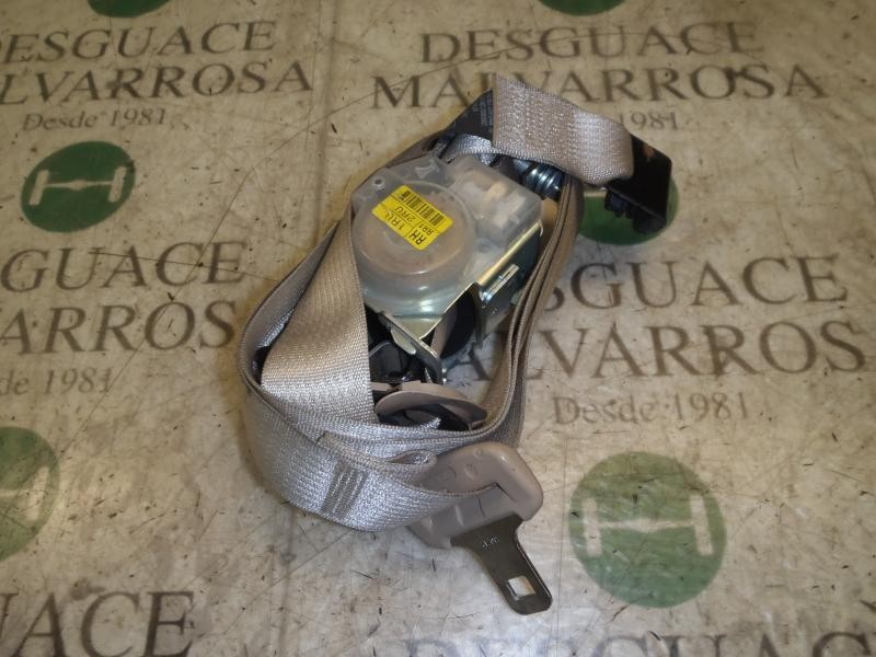 Recambio de cinturon seguridad trasero para kia carens (un) emotion referencia OEM IAM 898801D000RU  