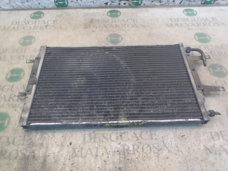 Recambio de condensador aire acondicionado para volkswagen golf iv berlina (1j1) highline referencia OEM IAM   