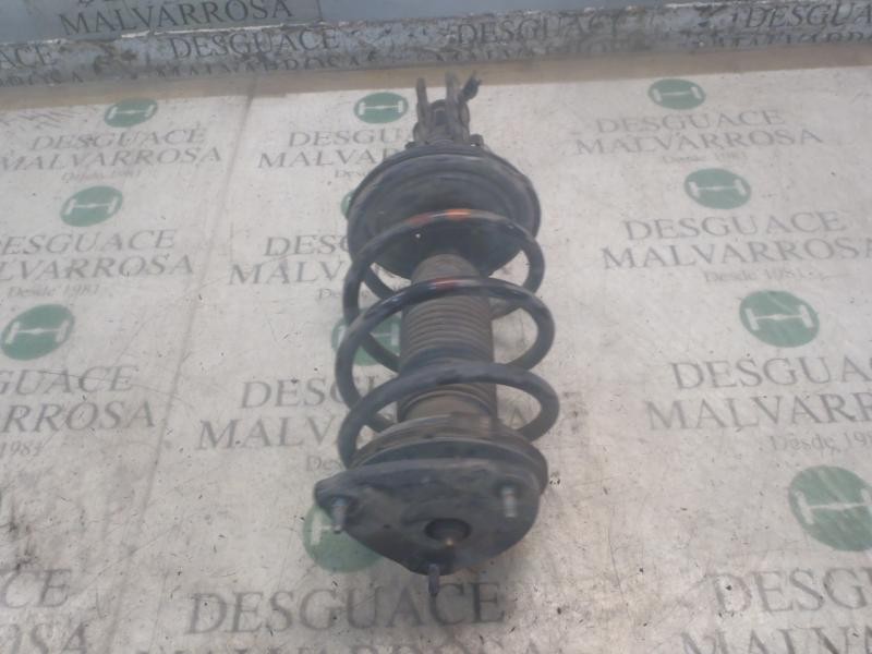 Recambio de amortiguador delantero derecho para hyundai accent (mc) gl crdi referencia OEM IAM 546601E200  