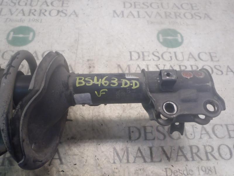 Recambio de amortiguador delantero derecho para hyundai accent (mc) gl crdi referencia OEM IAM 546601E200  