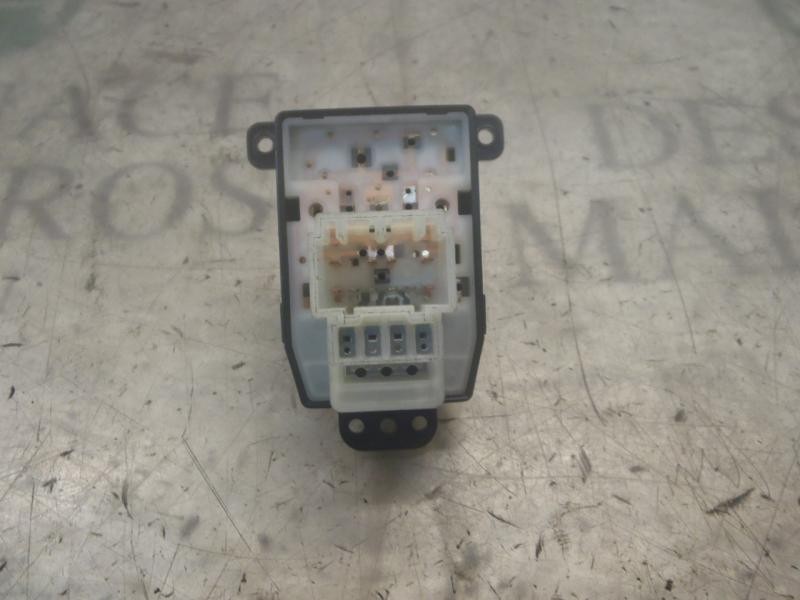 Recambio de mando retrovisor para hyundai accent (mc) gl crdi referencia OEM IAM 935301E100 202005064 202005064