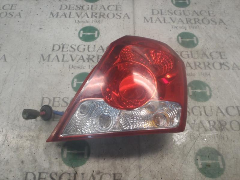 Recambio de piloto trasero derecho para chevrolet kalos 1.2 cat referencia OEM IAM   