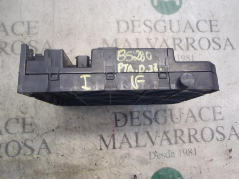 Recambio de caja reles / fusibles para peugeot 308 premium referencia OEM IAM   