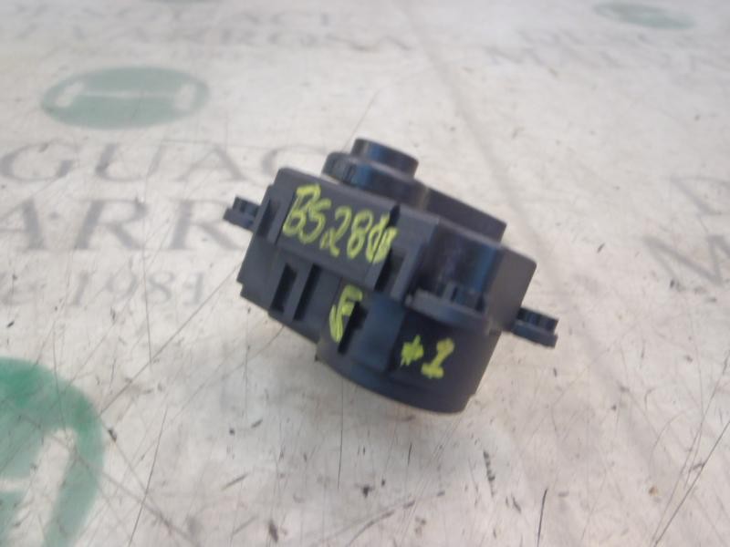 Recambio de motor apertura trampillas climatizador para peugeot 308 premium referencia OEM IAM   