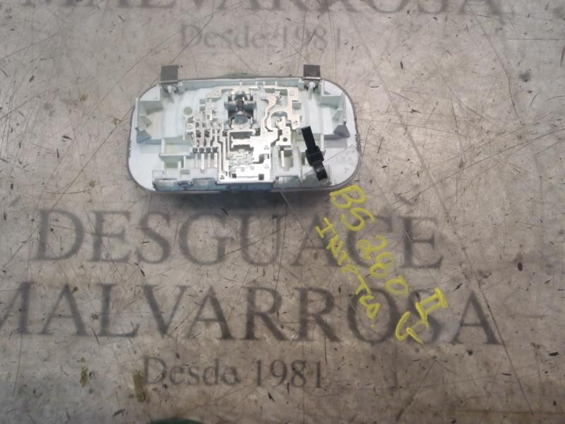 Recambio de piloto interior para peugeot 308 premium referencia OEM IAM   