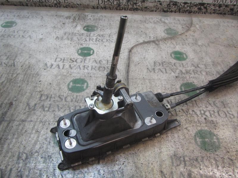 Recambio de palanca cambio para volkswagen passat variant (3c5) 1.9 tdi referencia OEM IAM 1K0711061A  