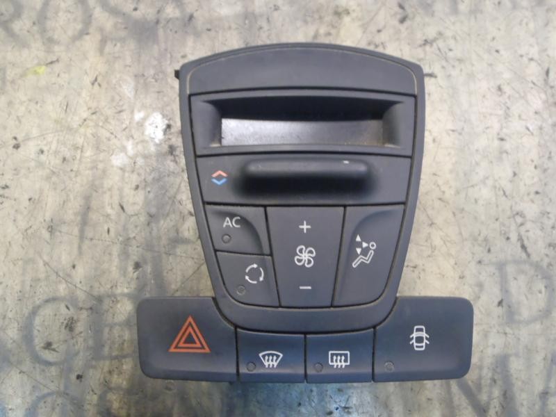 Recambio de mando climatizador para renault laguna grandtour iii 1.5 dci diesel referencia OEM IAM   